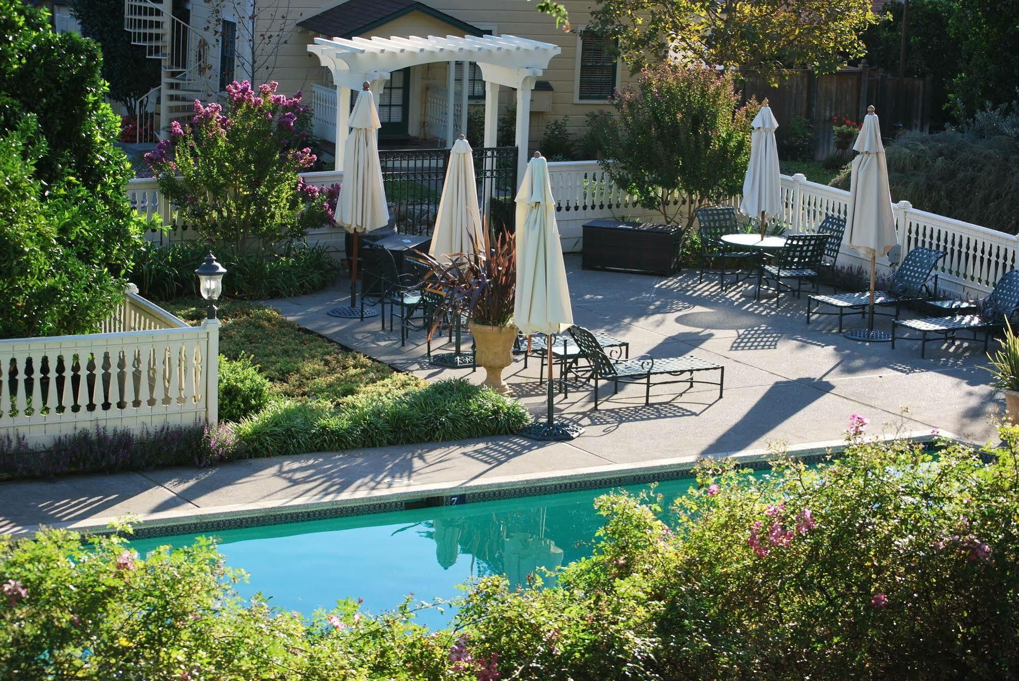 Hotel Madrona Manor Healdsburg Exterior foto